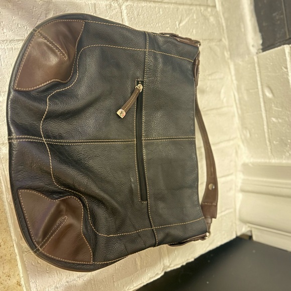 Sophia Caperelli Elegant Black and Brown Hobo Bag - Picture 6 of 7